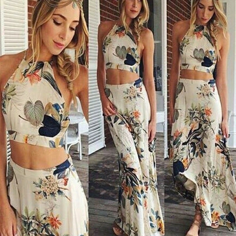 ❎SOLD❎New two piece skirt and crop top
